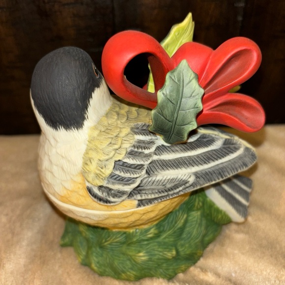 Lenox Winter Greetings Chickadee Sugar Bowl Porcelain...